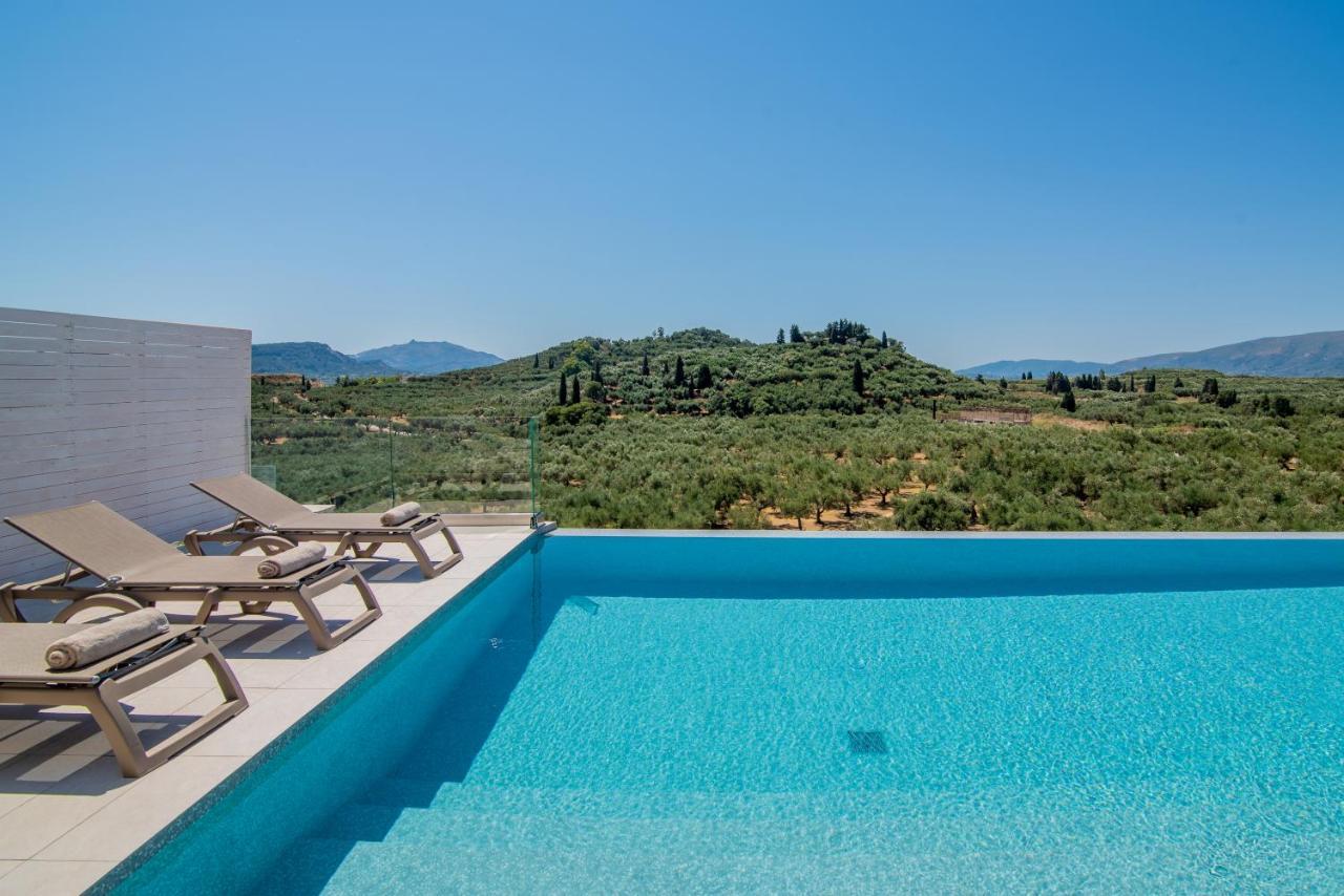 Spartakos Luxury Villa 2 Koukounariá Extérieur photo